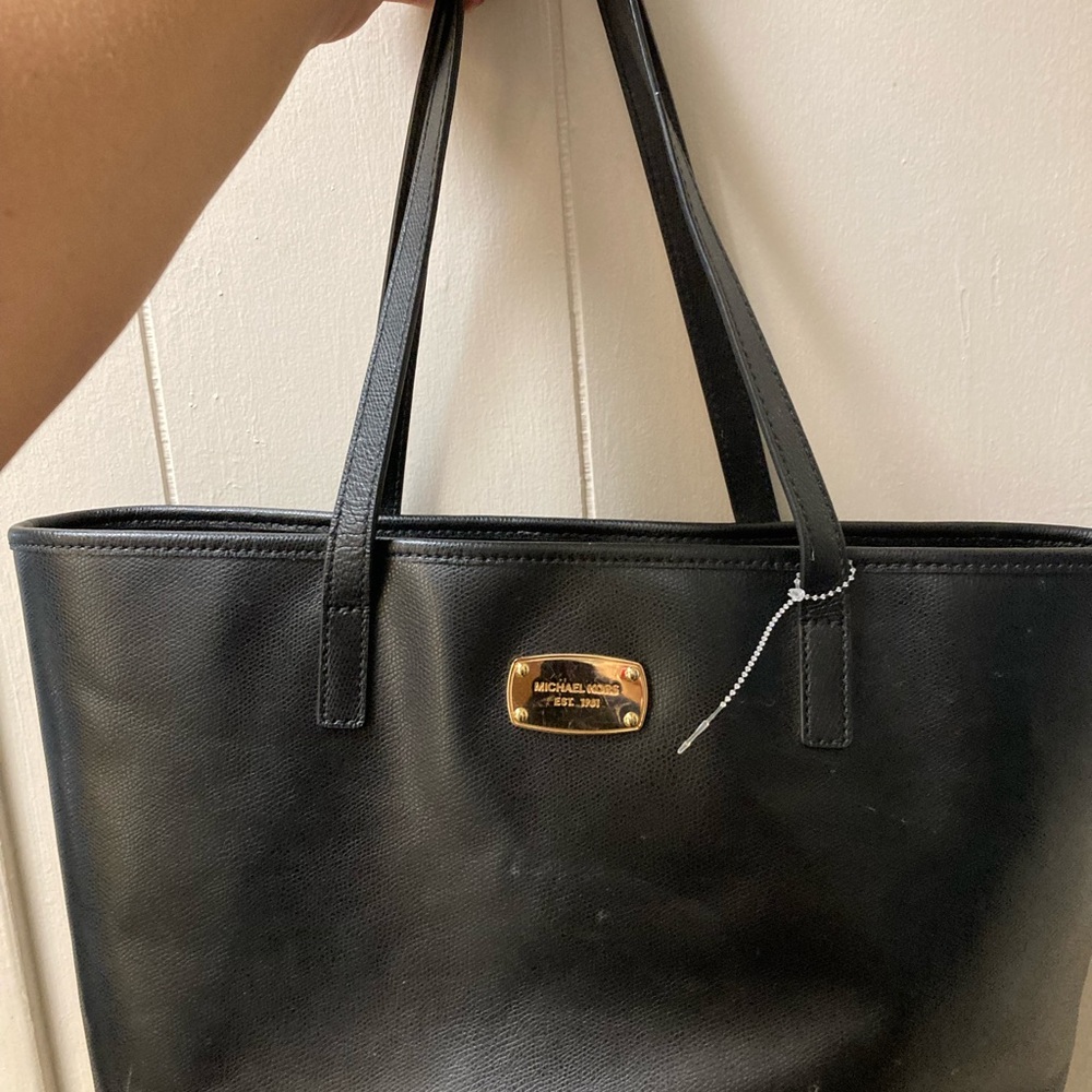 Black Michael kors leather tote bag
